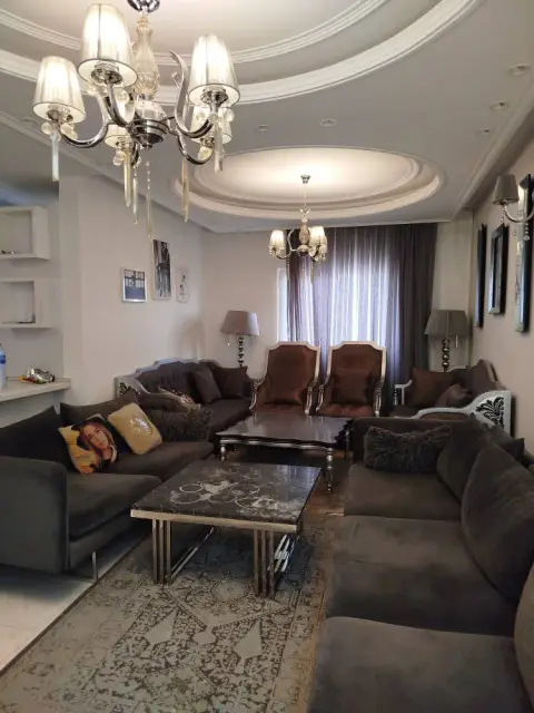 فاز۱۱ ـ بام زون۵ ـ ۸۷متر دوخواب فول کناف عرصه تسویه