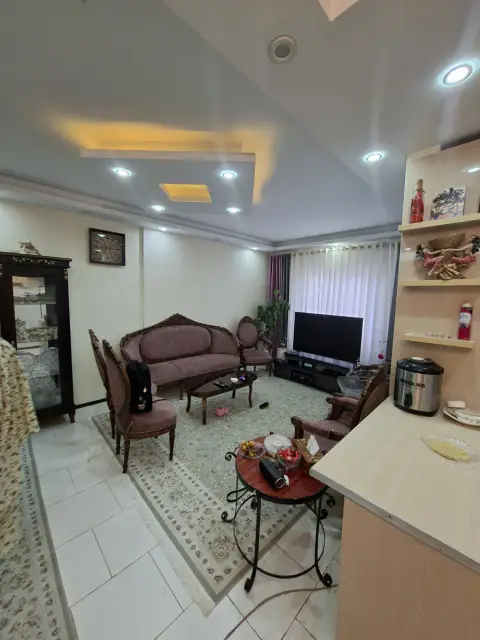 فاز ۱۱ فول خیابان طراوت ؛ عرصه وام تسویه ۸۷ متر ۲ خواب