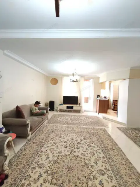 ۱۰۵ متر ۲ خواب فاز ۴ سالن بزرگ