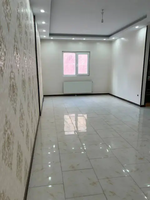 فاز ۱۱ زون ۵ ۸۷ متر ۲ خواب فول عرصه وام تسویه