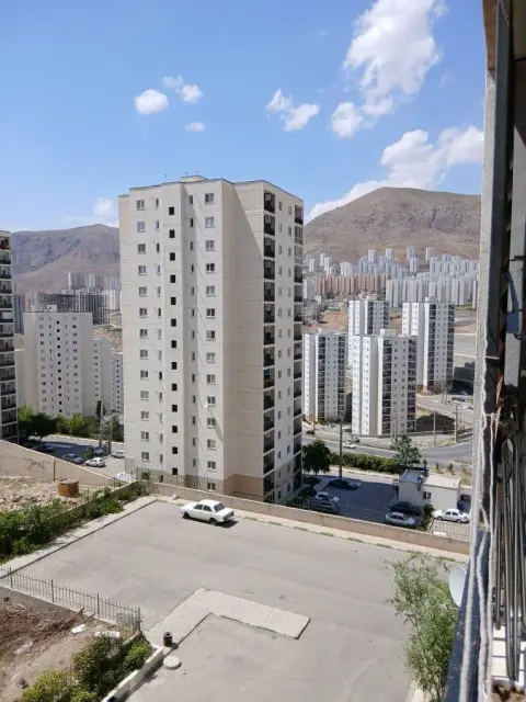 فاز۱۱، خ پرواز،طبقه۲